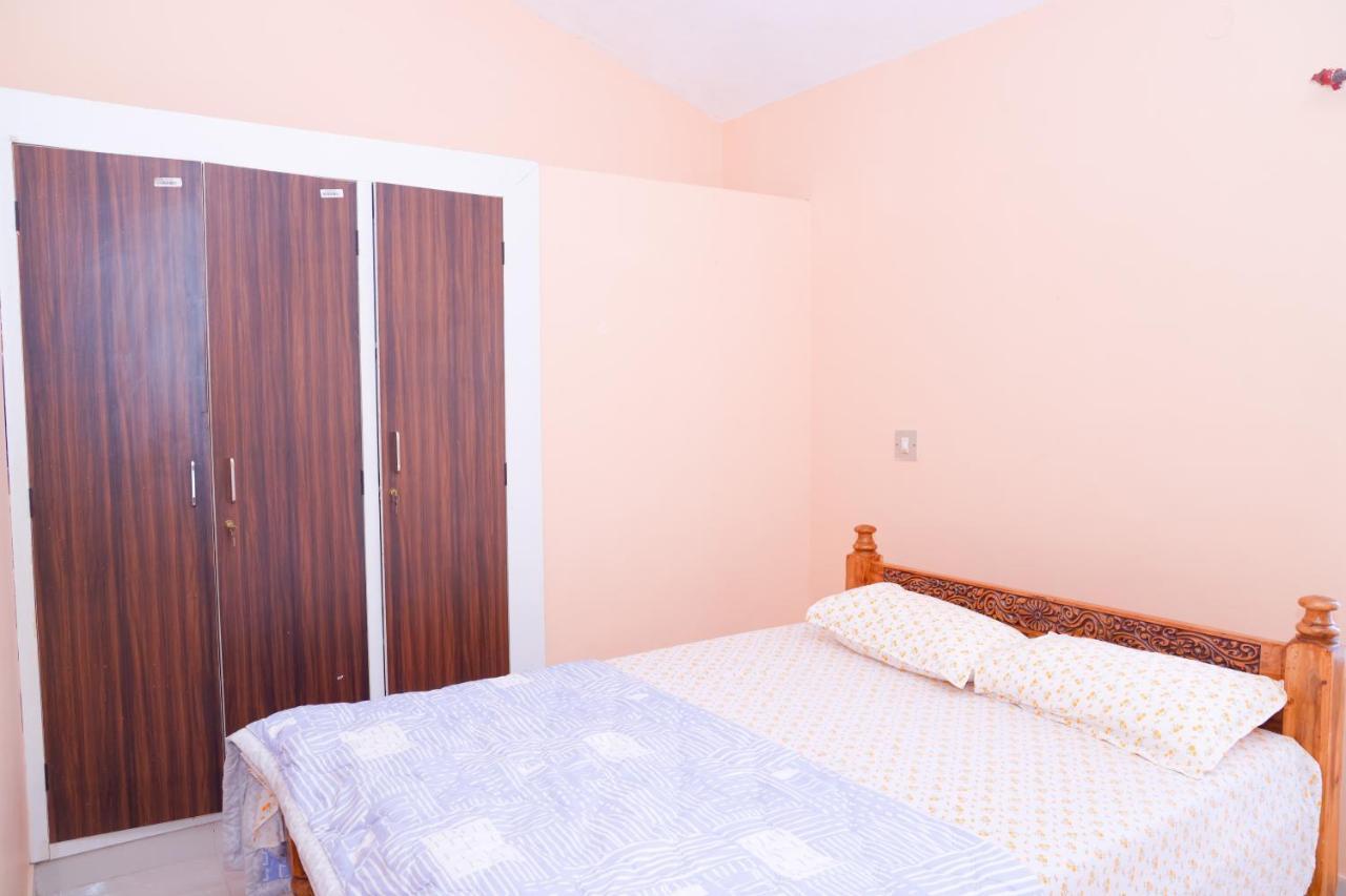 Giri'S Homestay Madikeri Zewnętrze zdjęcie